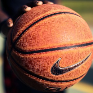 jiuyou游戏大厅-山地越野赛，多样路线挑战极限，山地越野赛21人遇难